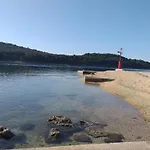 Enchanting Summer With Sea View 아파트 크레스
